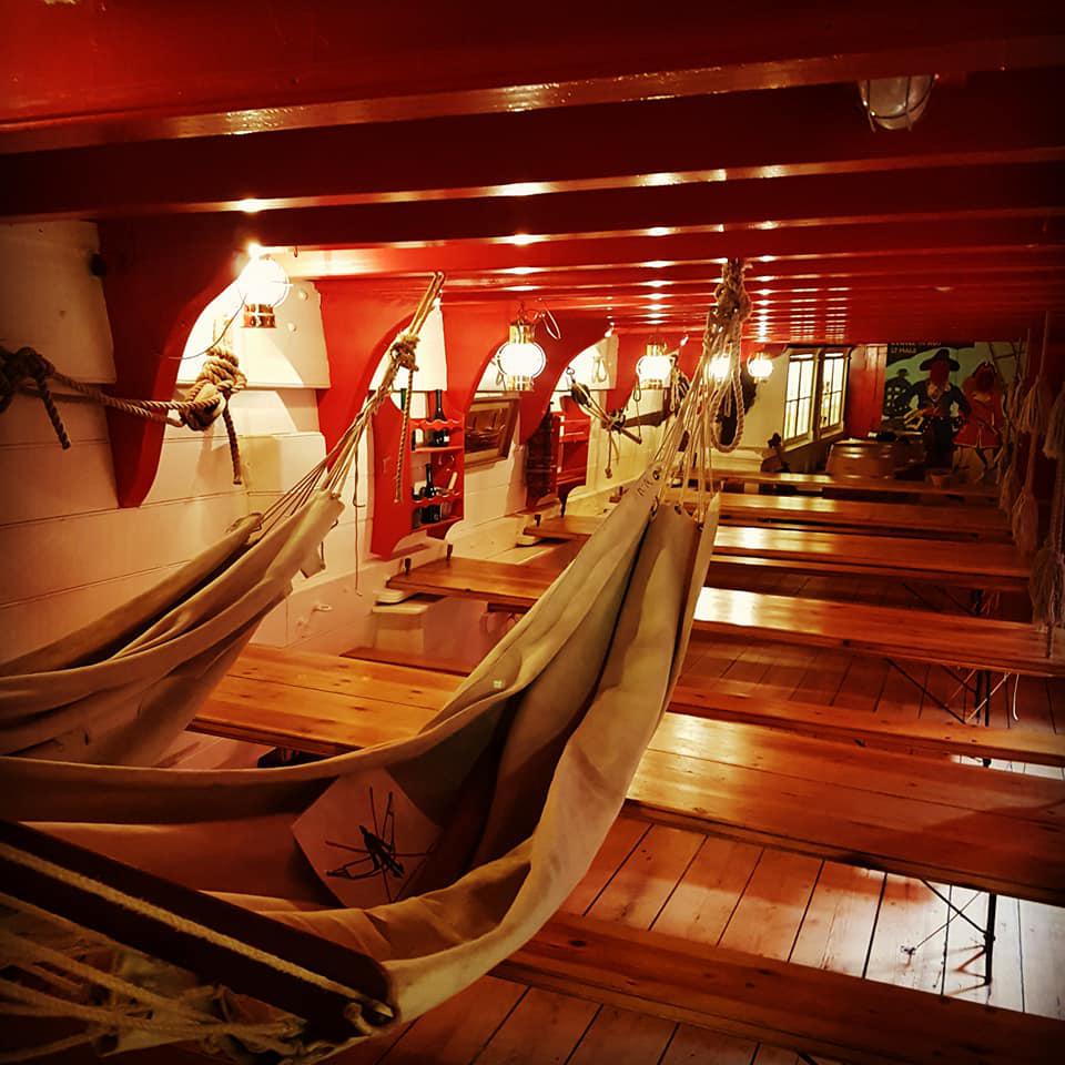 Mardi 28 mai 2019, le groupe SAMOVAR SWING QUARTET était à bord de L'Etoile du Roy sur le Golfe du Morbihan (56), dans le cadre d'un après-midi croisière/musique/cocktail pour l'entreprise OMNI RAISE !