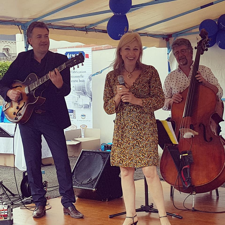 Samedi 15 juin 2019 (de 11h30 à 15h), le groupe LADY SWING TRIO était à la Laiterie d'Echiré (79), pour les 125 ans de la coopérative !