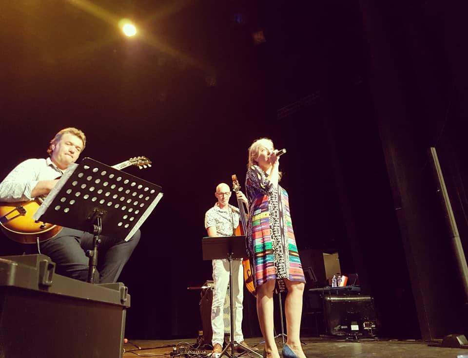 Samedi 29 juin 2019, le groupe LADY SWING TRIO était en concert à l'Espace Culturel Le Champilambart à Vallet (44) !