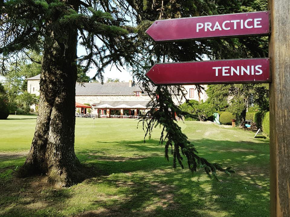 Jeudi 25 juillet 2019, le groupe ONLY NEW JAZZ BAND était en formule Duo au Club House du domaine de la Bretesche à Missillac (44) !