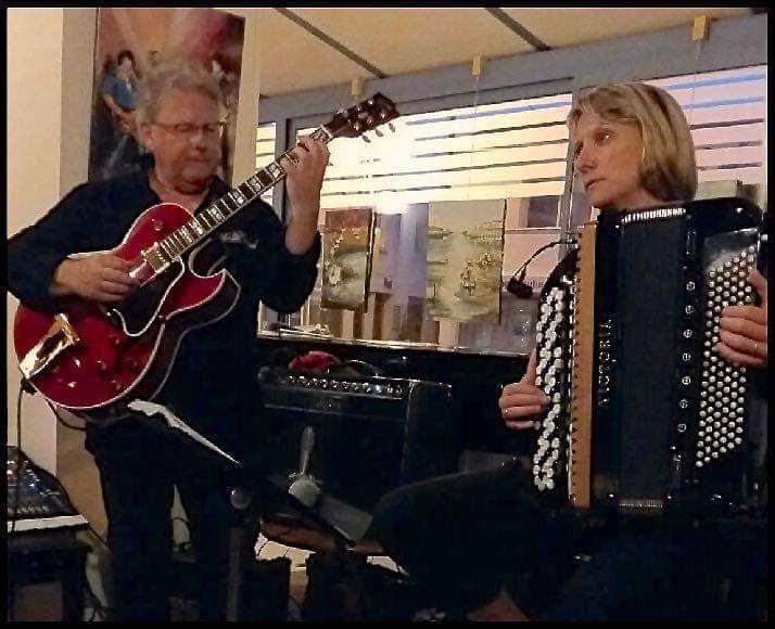 Mardi 06 août 2019, le groupe SWAZZ DUO était en concert au Club House du domaine de la Bretesche à Missillac (44) !