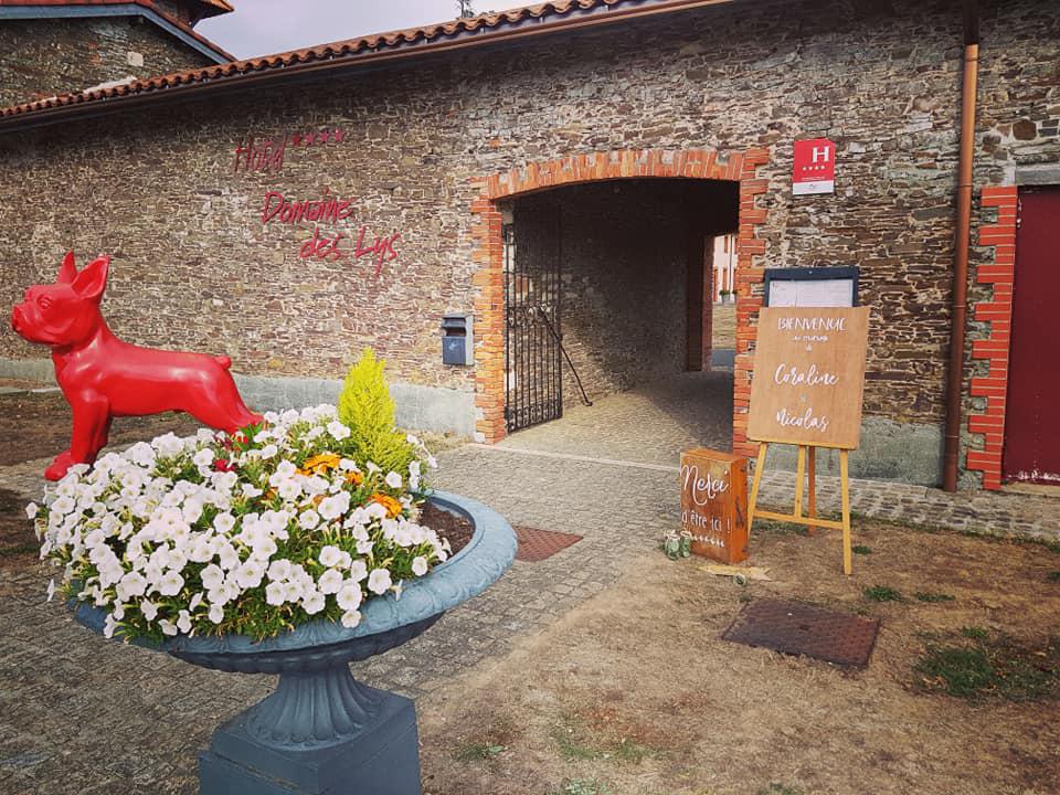 Samedi 21 septembre 2019, le groupe SAMOVAR SWING TRIO était au Domaine des Lys à Ancenis (44), pour le cocktail de mariage de Coraline et Nicolas !