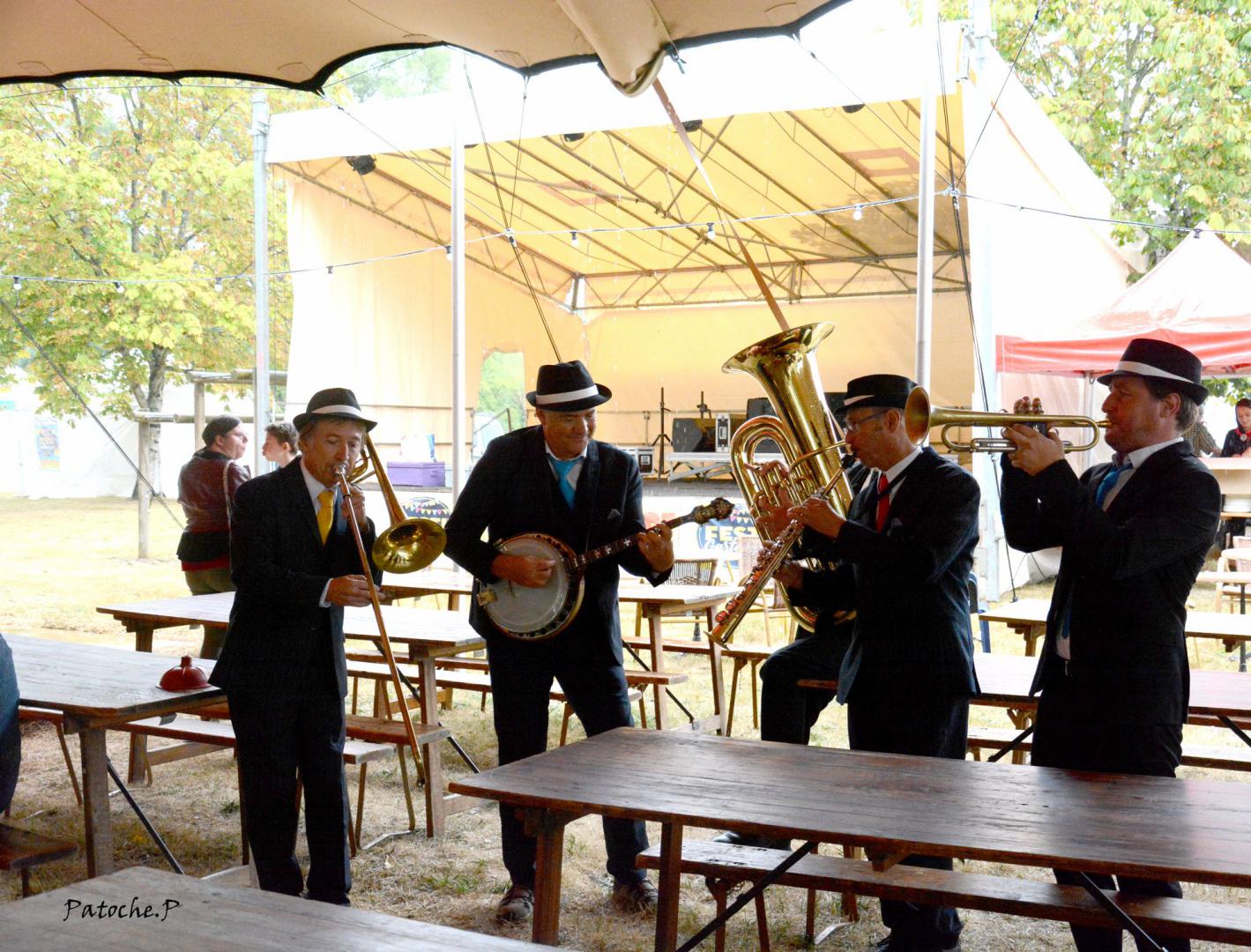 Dimanche 22 septembre 2019, le groupe ONLY NEW JAZZ BAND était en formule Quintet à Montmorillon (86) dans le cadre du festival Festi' Gartempe. Merci à Guy Gévaudan et son équipe ! (Crédit Photo - Patoche Poupa)