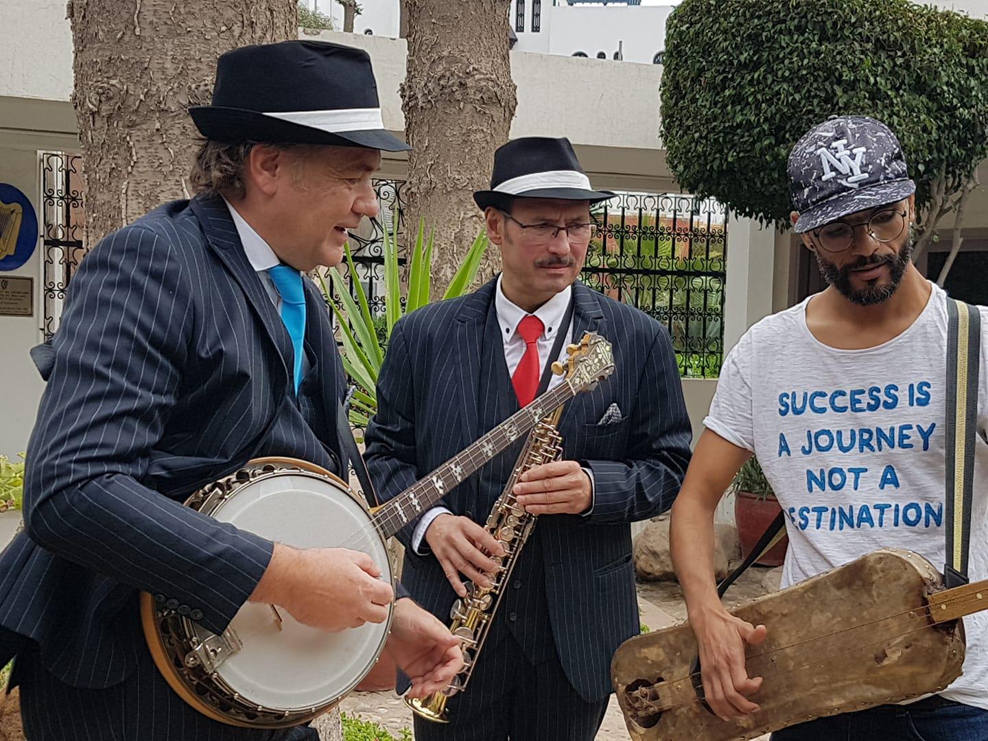 Anmoggar N' Jazz / Jour 1 : ONLY NEW JAZZ BAND en déambulation de 15h à 18h sur 4 sites d'Agadir (Place Al Wahda, place Cinéma Sahara, place Al Amal et place Plage Bleue), en préambule au festival !