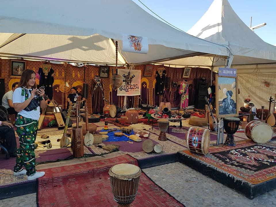 Anmoggar N' Jazz / Jour 3 : ONLY NEW JAZZ BAND en déambulation de 16h à 19h sur 3 sites d'Agadir (Hôtel Kenzi Europa, Jardin Ibn Zaidoun et le Village du Festival) ! Le festival commence officiellement ce soir avec Aymane Kochaina et Sarab Sextet.