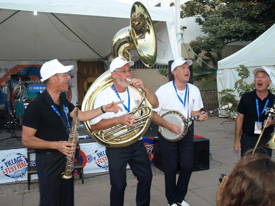 Anmoggar N' Jazz / Jour 7 : Dernière journée et 2 derniers passages pour ONLY NEW JAZZ BAND (à 17h à l'hôtel Kenzi Europa et à 18h30 au Village du Festival) ! Ce soir, Eric Legnini Trio (19h30) et &#34;Odyssée 808&#34; (21h30) à la salle Brahim Radi.