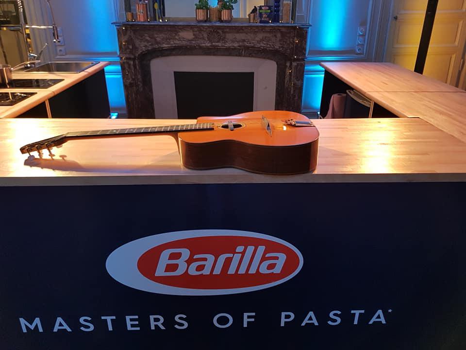 Mercredi 13 novembre 2019, le groupe SAMOVAR SWING TRIO du catalogue Jazz &#38; Swing Events était à l'hôtel l'Eclozr à Rennes (35), dans le cadre d'un show culinaire de la marque Barilla !