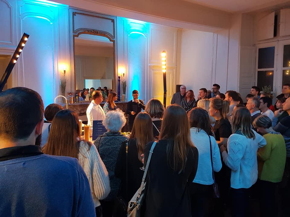 Mercredi 13 novembre 2019, le groupe SAMOVAR SWING TRIO du catalogue Jazz &#38; Swing Events était à l'hôtel l'Eclozr à Rennes (35), dans le cadre d'un show culinaire de la marque Barilla !