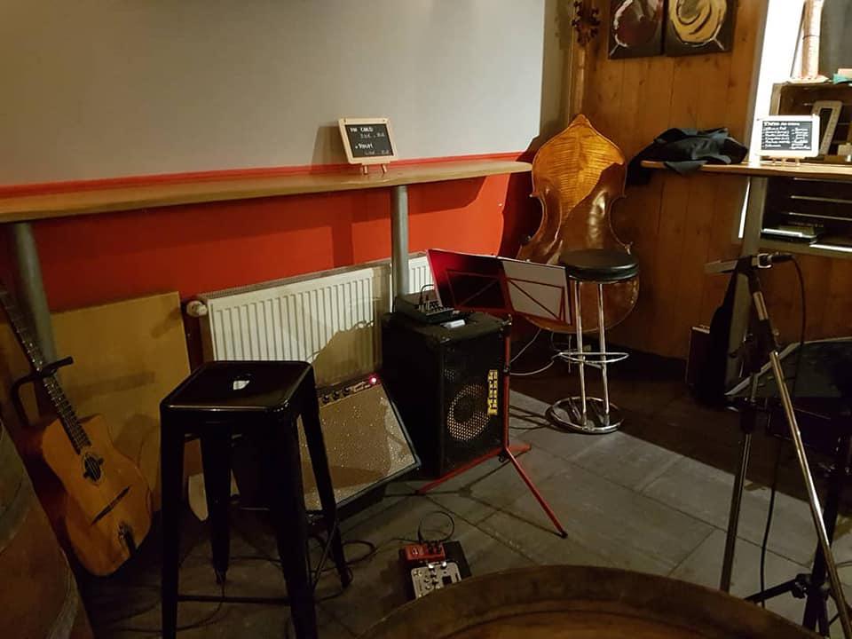 Vendredi 20 décembre 2019, le trio GYPSONG était en concert à L’Auberge Espagnole, Niort (79), dans le cadre du Festival Port Event Jazz. Merci à Emmanuel Pelletier !