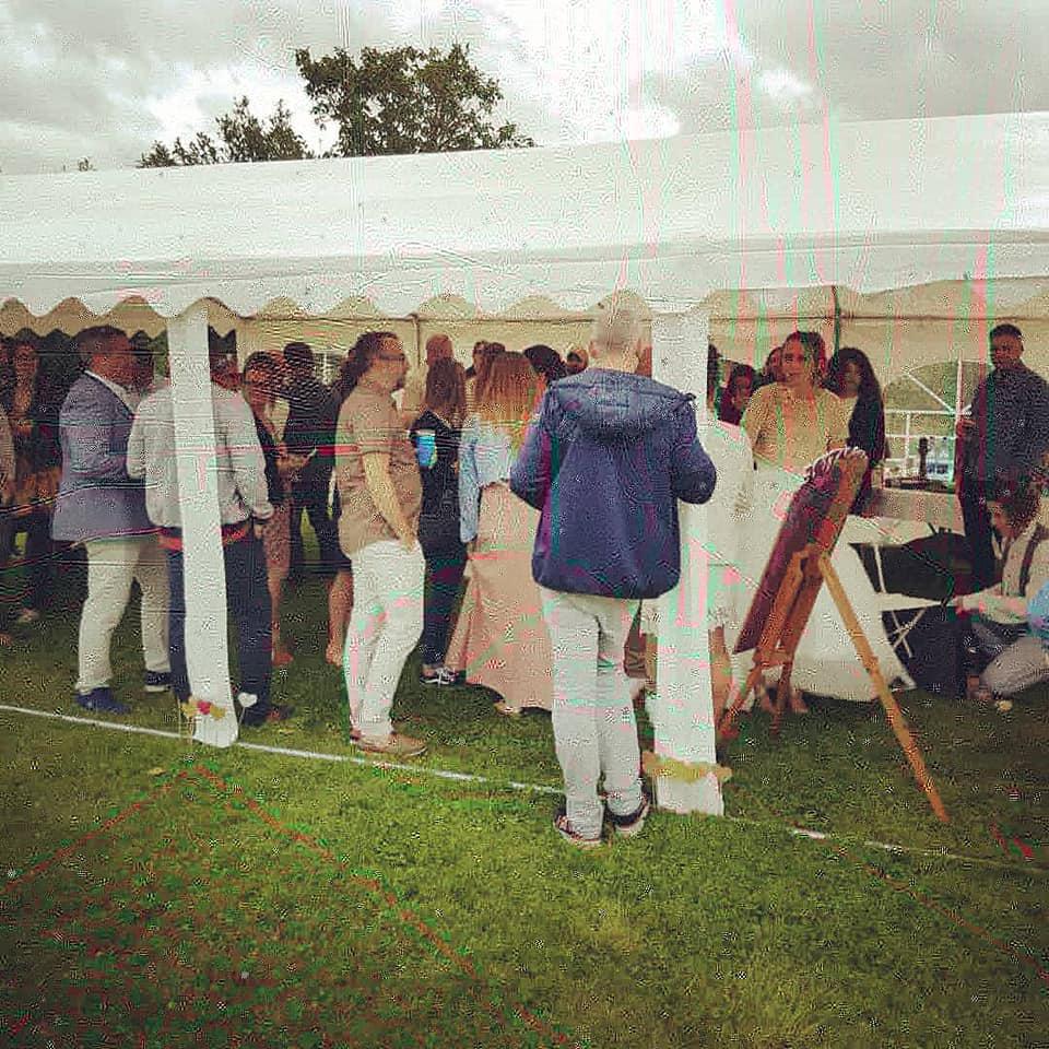 C'est (enfin) la reprise !!! 1ère prestation après 4 mois d'inactivité ! Samedi 27 juin, le groupe SAMOVAR SWING DUO était à Frossay (44), pour l'animation d'un cocktail de mariage !