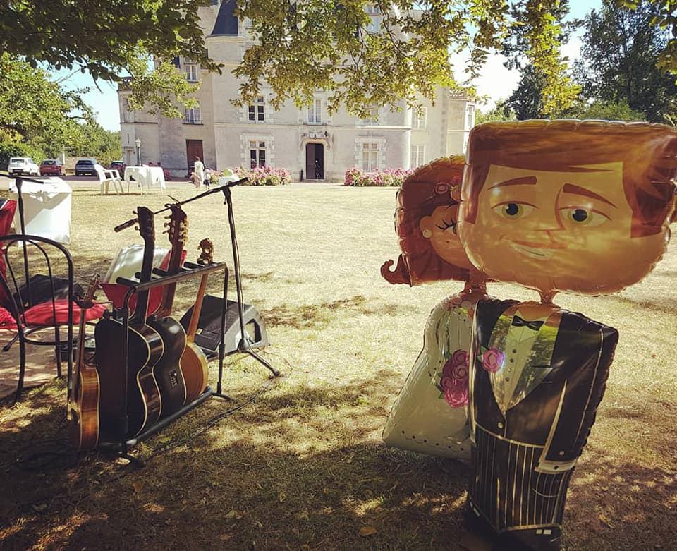 Samedi 18 juillet 2020, le groupe LOISELLE était au Château de Périgny (86), pour le mariage de Ludovic et Dolores !