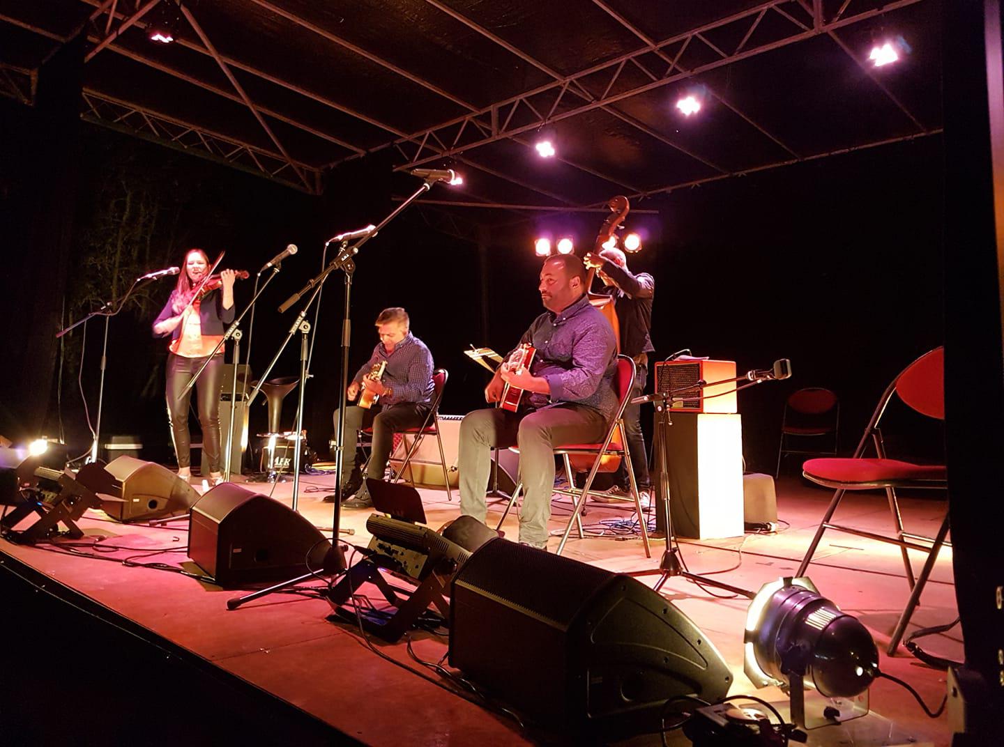 Samedi 12 septembre 2020, le groupe ANOUMAN SWING TRIO était en 1ère partie du NININE GARCIA 4tet au Mazeau (85), dans le cadre de la 2ème édition du Festival Jazz au Mazeau !
