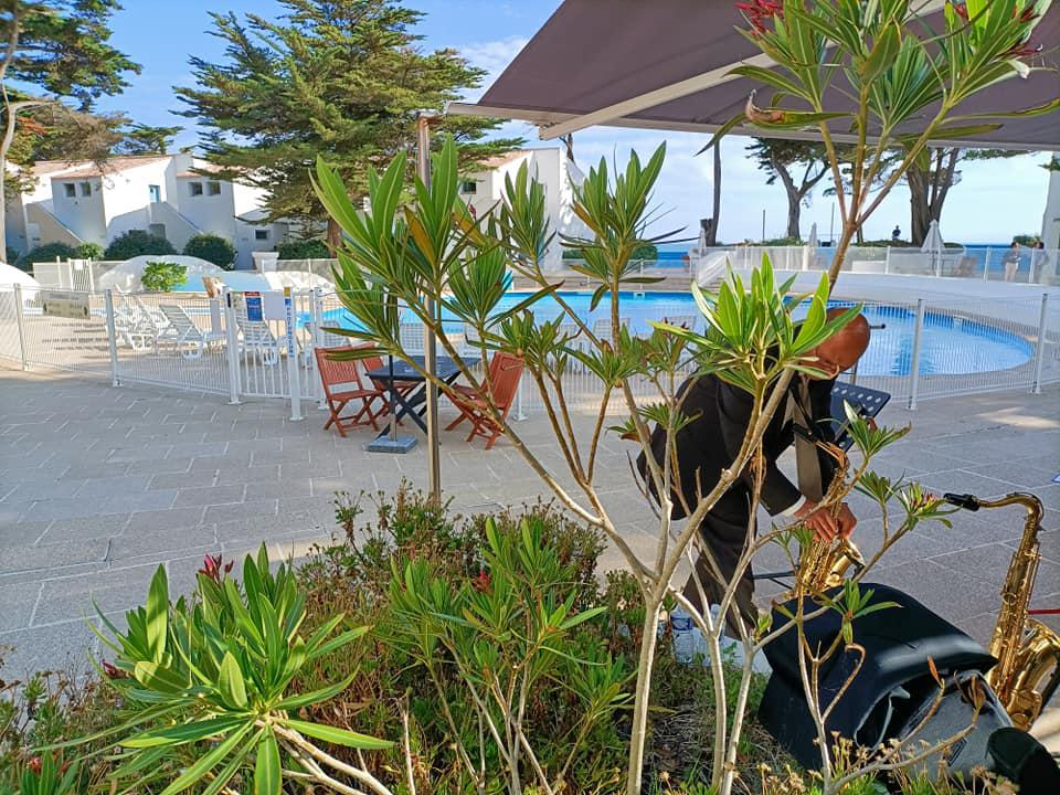 Jeudi 10 juin 2021, le groupe JAZZIN' TOWN était en formule Trio à l'hôtel Punta Lara sur l'île de Noirmoutier, pour l'animation d'un cocktail d'entreprise (Ets Néholys) !