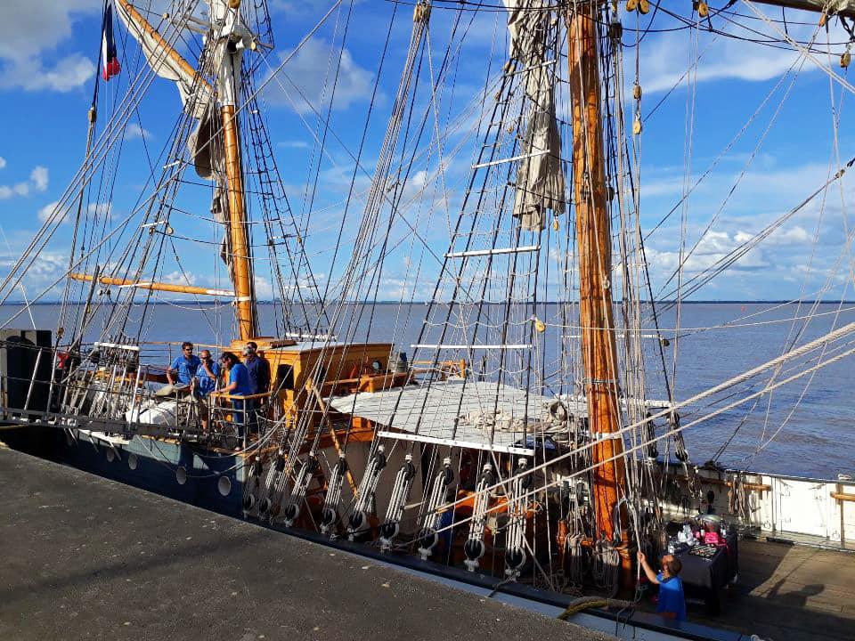 Lundi 21 juin 2021, le groupe ONLY NEW JAZZ BAND était en formule 4tet sur le grand voilier &#34;Le Français&#34;, lors d'une navigation entre Bordeaux et Pauillac (33). Croisière organisée par Bordeaux Métropole !