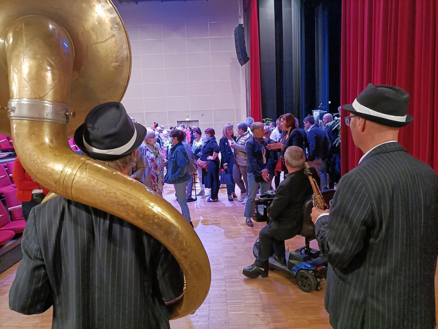 Jeudi 28 avril 2022, le groupe ONLY NEW JAZZ BAND était à l'ICAM de la Roche-sur-Yon (85), pour animer la soirée de l'ADMR de Vendée !