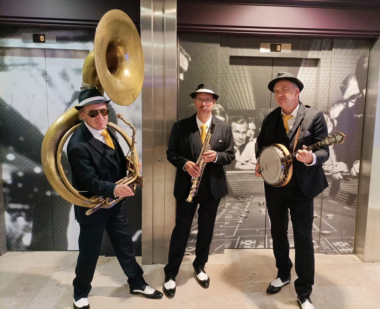 Mercredi 11 juin 2022, le groupe ONLY NEW JAZZ BAND était en formule Trio au Casino Joa de St-Brévin-les-Pins (44), pour la soirée de la Coopérative TERRENA !