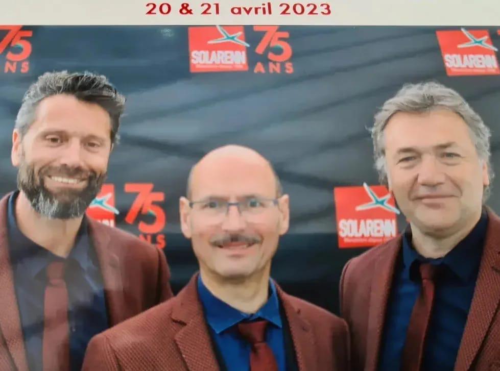 Jeudi 20 et vendredi 21 avril 2023, le groupe SAMOVAR SWING TRIO était à Saint-Armel (35), pour les 75 ans de la Coopérative Solarenn !