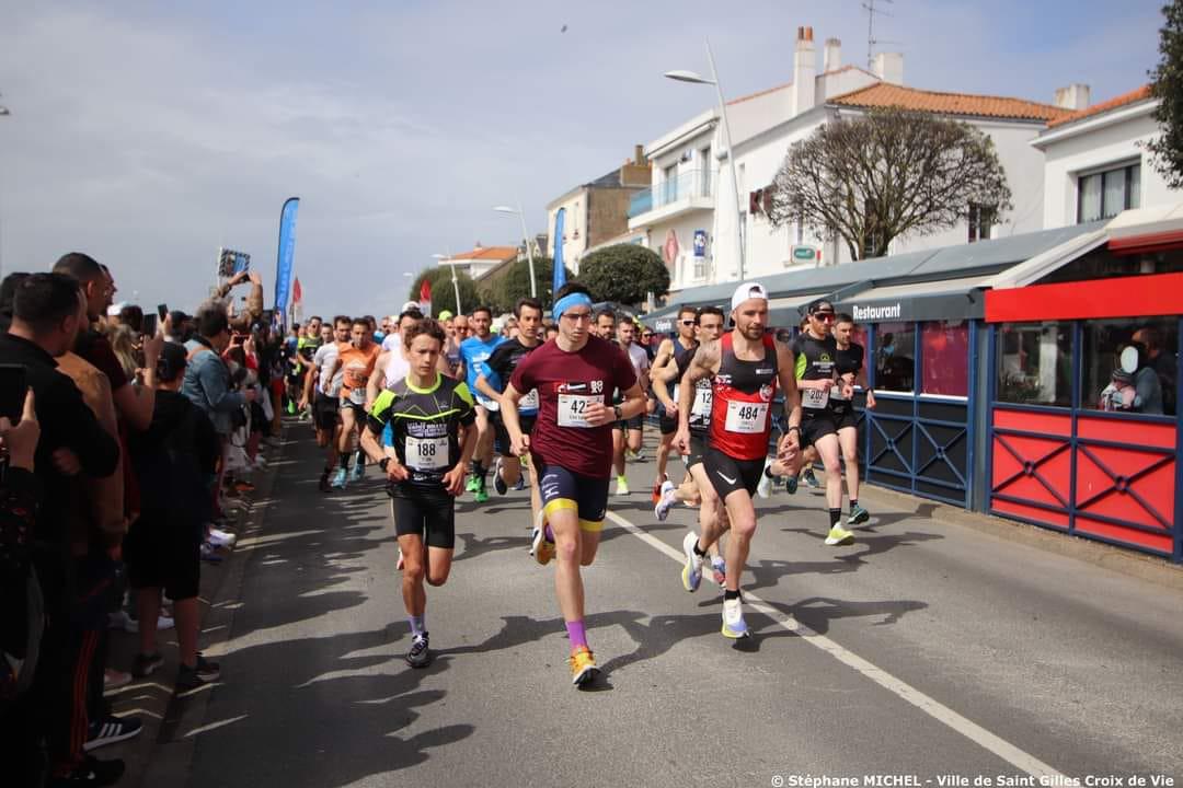 Samedi 22 avril 2023, le groupe ONLY NEW JAZZ BAND était en formule Trio dans le cadre de la 1ère édition de l'URBAN TRAIL DES SARDINES à St-Gilles-Croix-de-Vie (85) !