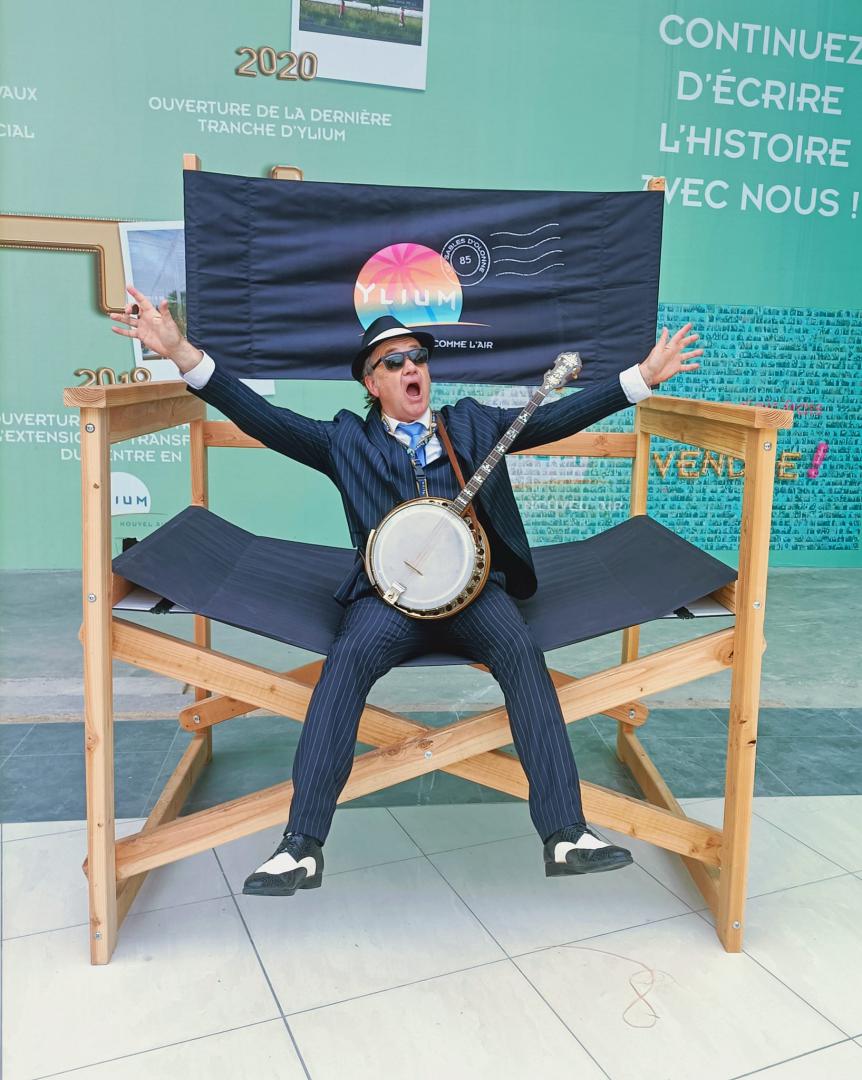 Mercredi 26 avril 2023, le groupe ONLY NEW JAZZ BAND était en formule Trio à YLIUM, la galerie et complexe multi-activités du centre Leclerc des Sables d'Olonne, dans le cadre du &#34;Air Festival&#34; !