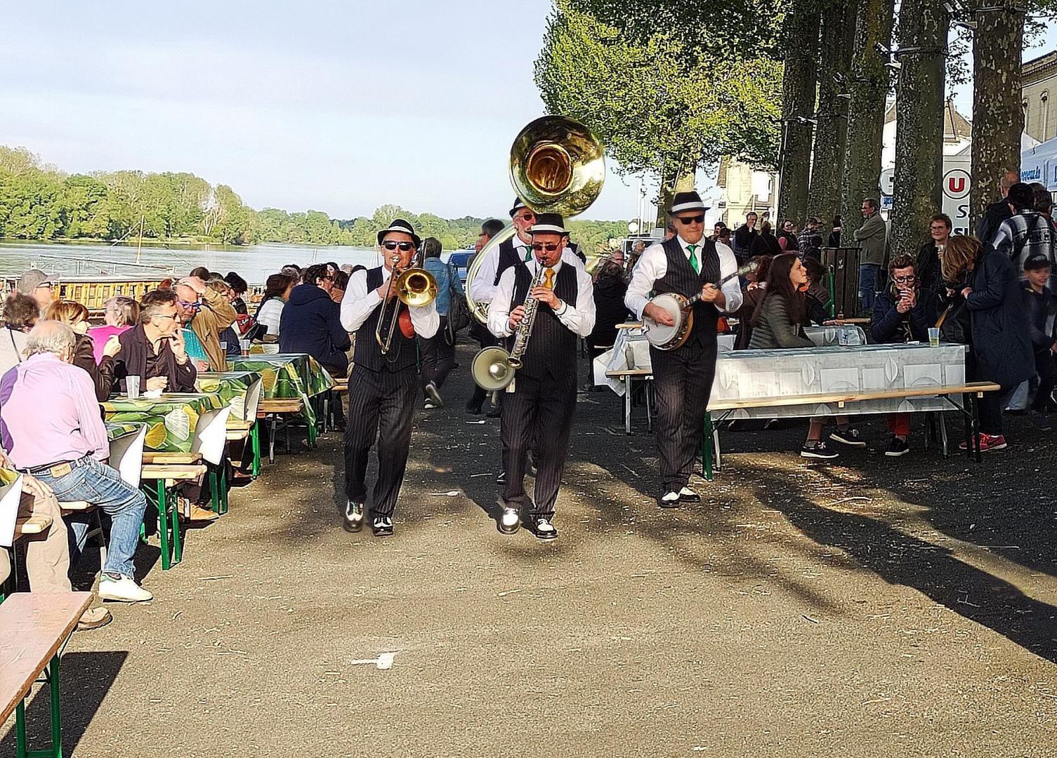 Samedi 29 avril 2023, le groupe ONLY NEW JAZZ BAND (formule 4tet) était en concert à Montsoreau (49), dans le cadre des &#34;Instants musicaux&#34; !