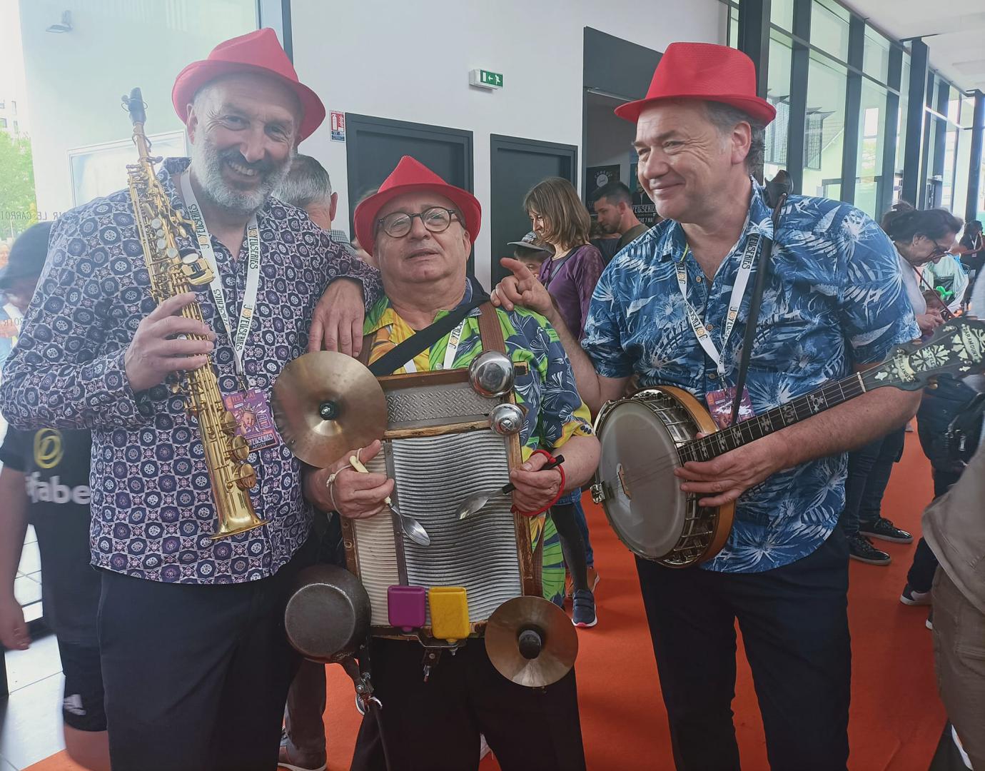 Dimanche 07 mai 2023, le groupe LA WASH' A TOTO était en concert au Carroir à La Chaussée-St-Victor (41),  pour la 5ème édition du Festival &#34;Les Joyeuseries&#34; !