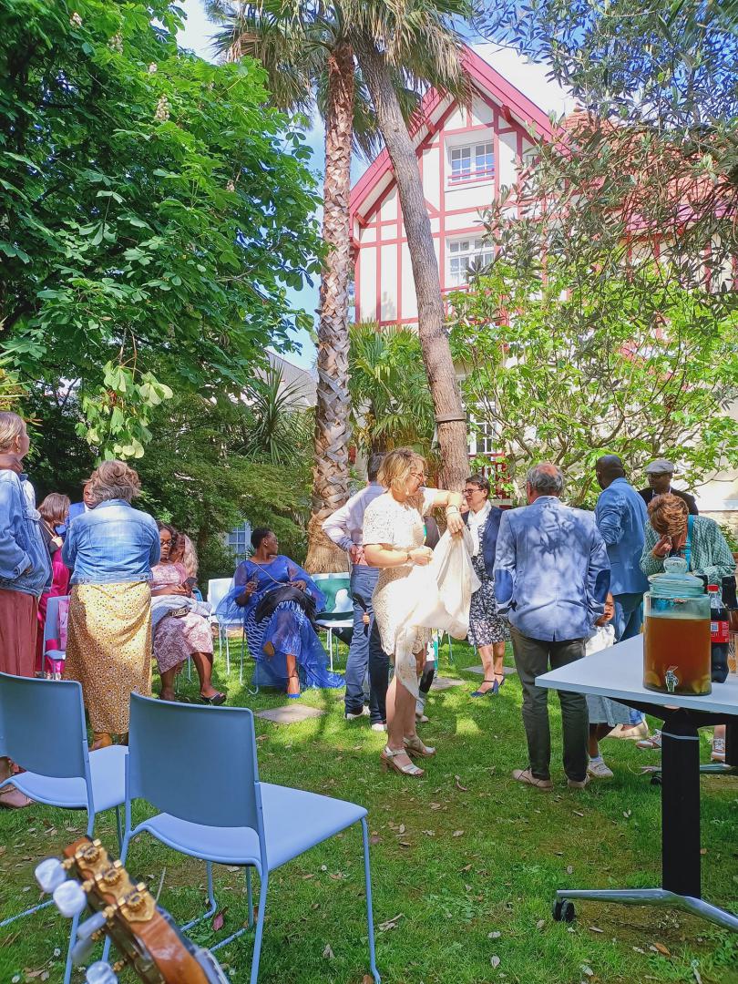 Samedi 13 mai 2023 (soir), le groupe SAMOVAR SWING TRIO était à L'Hôtel Saint-Christophe, à La Baule-Escoublac (44) !