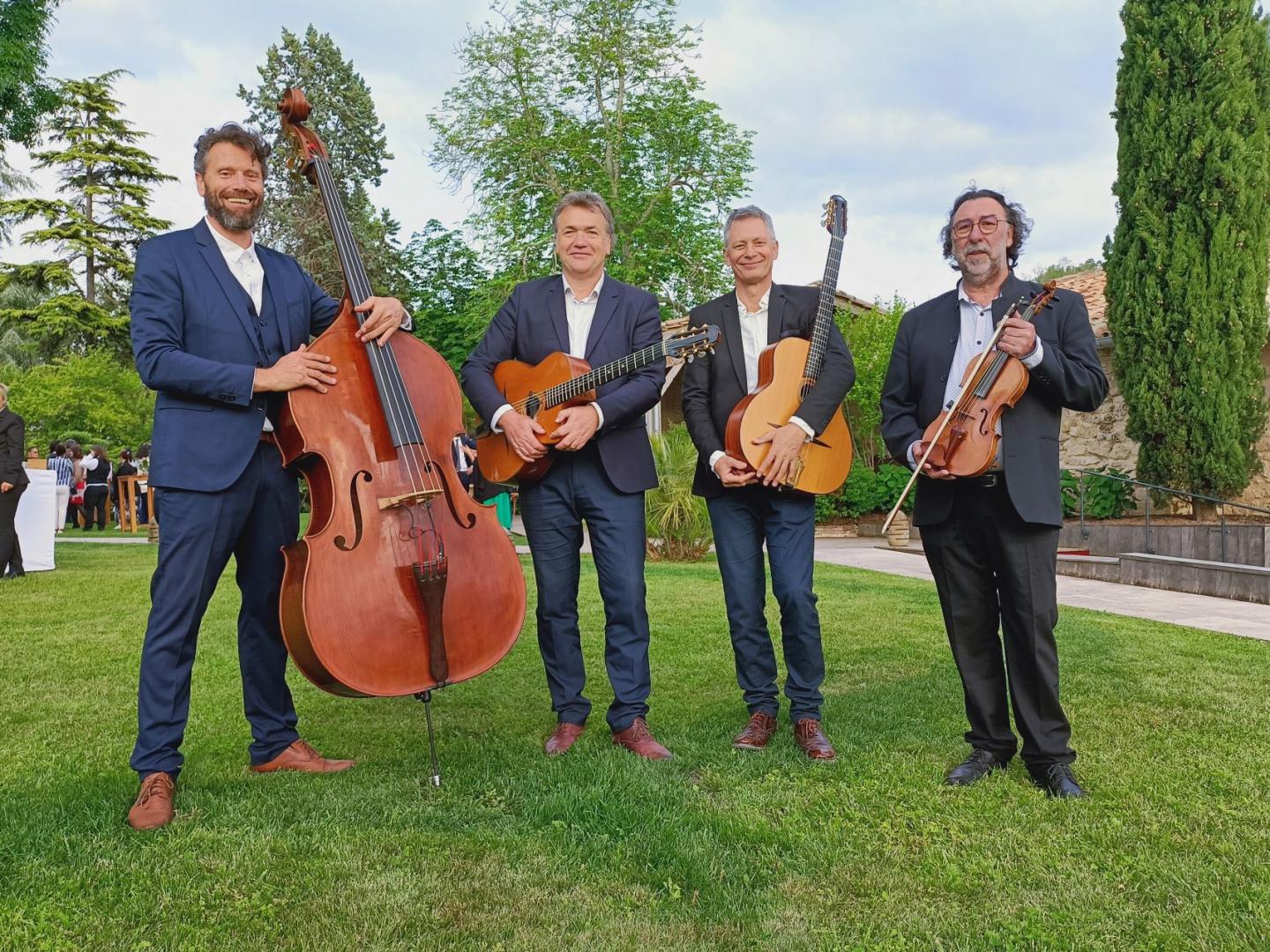Samedi 20 mai 2023, le groupe DJANGO JAZZ 4TET était au Château de Garde à Moulon (33), pour l'animation d'un mariage  !
