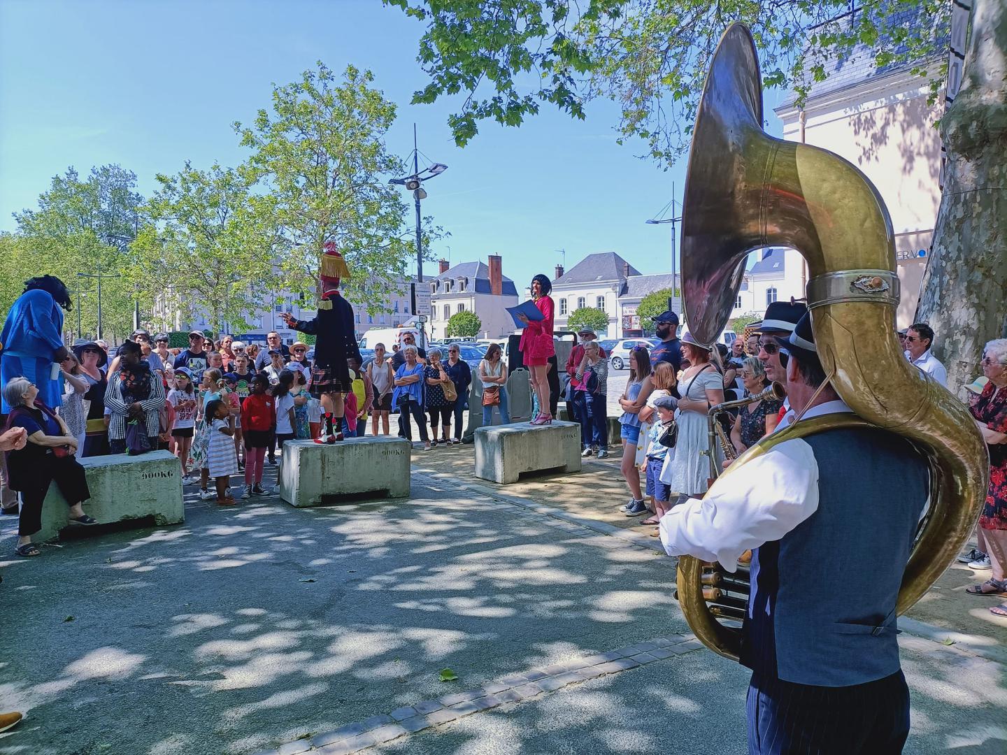 Samedi 27 mai 2023, le groupe ONLY NEW JAZZ BAND était en formule Trio à La Ferté-Bernard (72), dans le cadre du 14ème festival d’Arts de la rue « Les Rendez-vous de Saint-Lyphard »  !