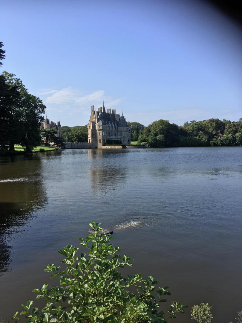 Jeudi 24 août 2023, le groupe GROOVY JAZZ  DUO était au Club House du domaine de la Bretesche à Missillac (44) !