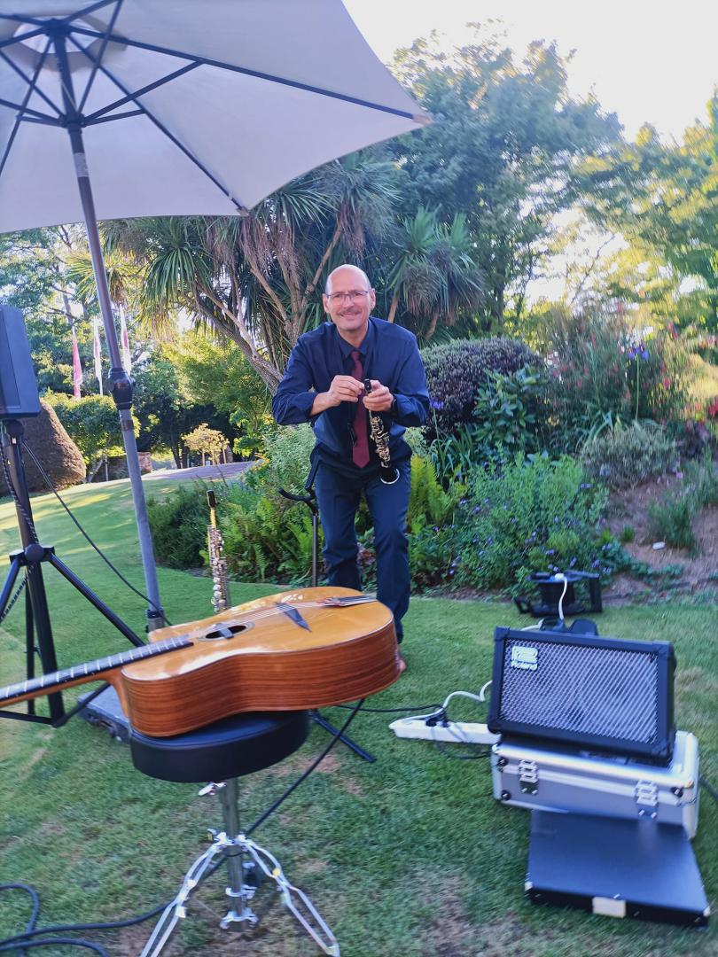 Mardi 18 juillet 2023, SAMOVAR SWING DUO était à Missillac (44), pour la 1ère soirée des concerts de l'été au Domaine de la Bretesche !