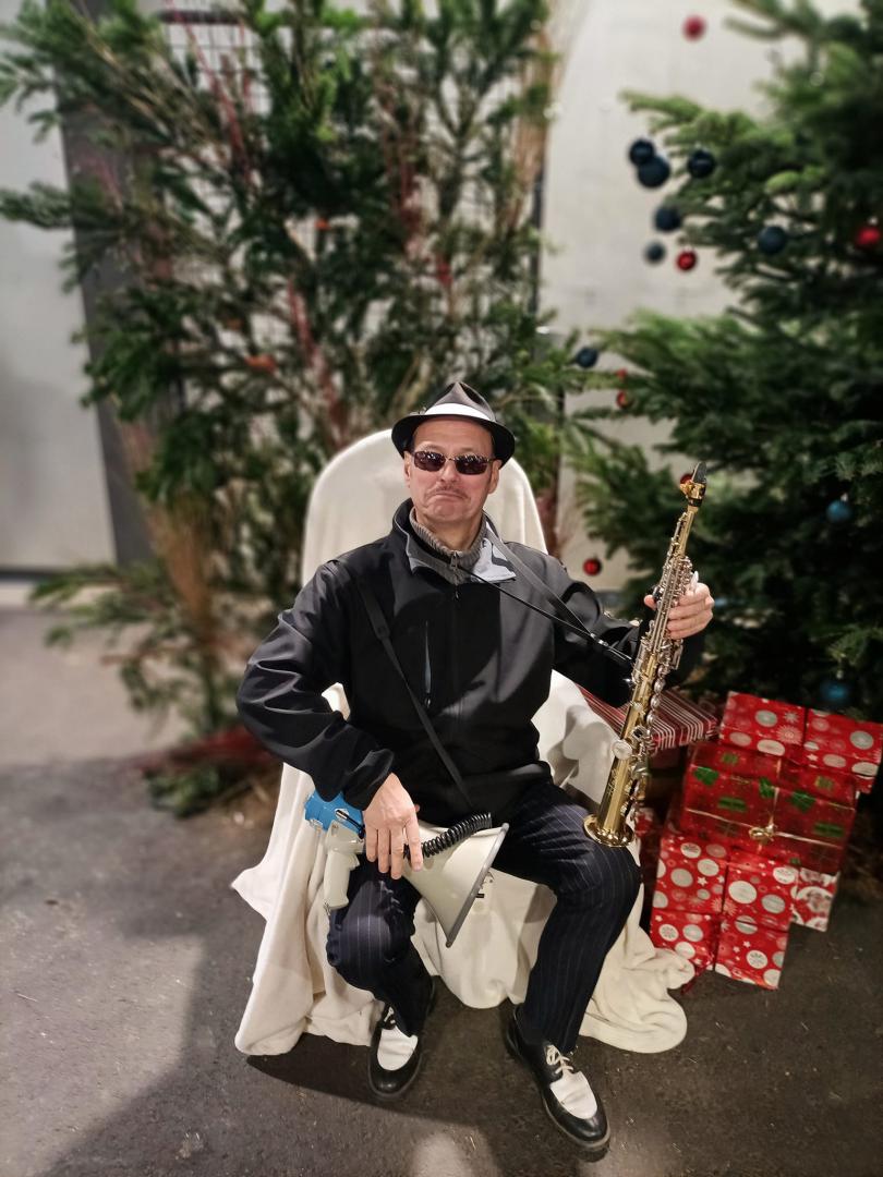 Dimanche 03 décembre 2023, le groupe ONLY NEW JAZZ BAND était en formule Trio au marché de Noël de Basse-Goulaine (44) !